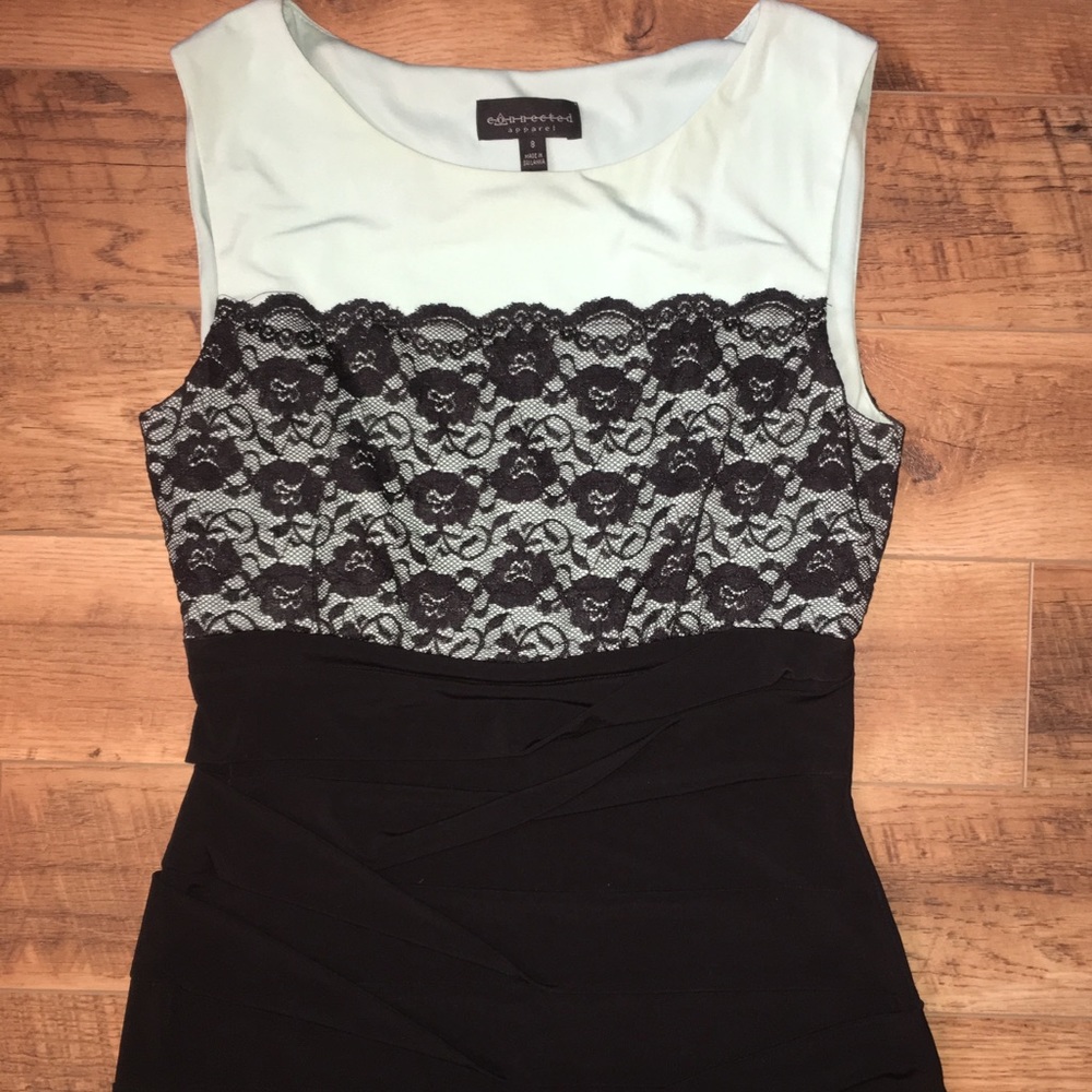 Dress - Picture 4 of 4